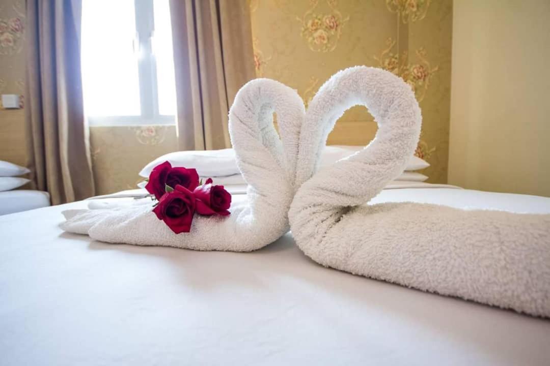Hotel Sea Princess 텔룩 바항 외부 사진